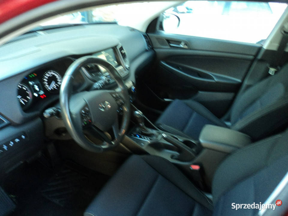 Hyundai Tucson sprzedam ładnego TUCSONA Z 2017R przyciemniane szyby lubelskie