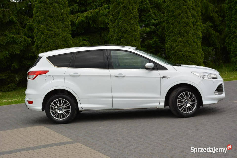 Ford Kuga Individual 4WD Skóry Panorama Radar Ostrów Mazowiecka