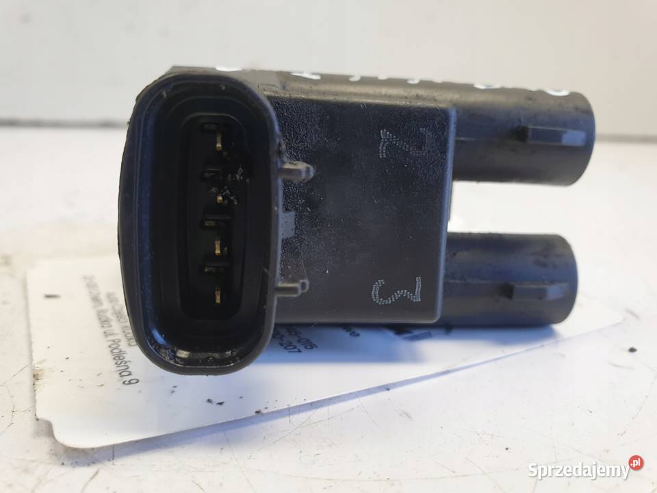 Toyota Avensis T22 20 16V CEWKA ZAPŁONOWA osobowe Janów