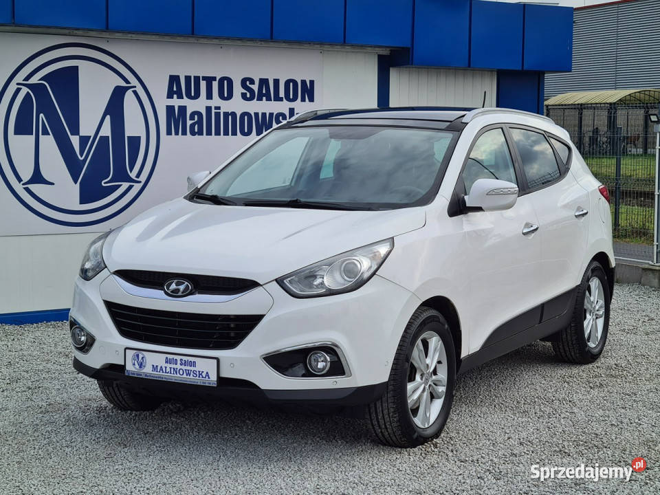 Hyundai ix35 4x4 Szyberdach Navi Kamera 2xPDC przyciemniane szyby sprzedam