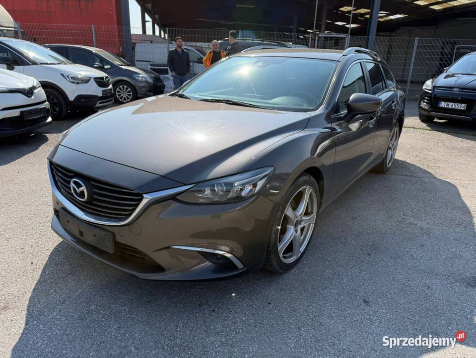 Mazda 6 uszkodzona 18r Benzyna sprzedam
