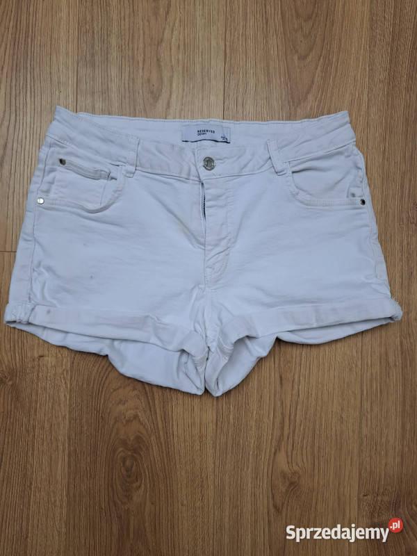 Klasyczne białe szorty Reserved rozmiar 40 Reserved sprzedam