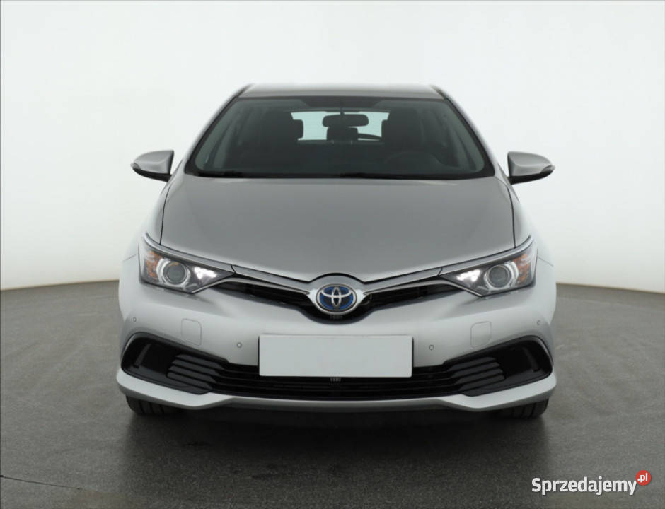 Toyota Auris Hybrid Piaseczno