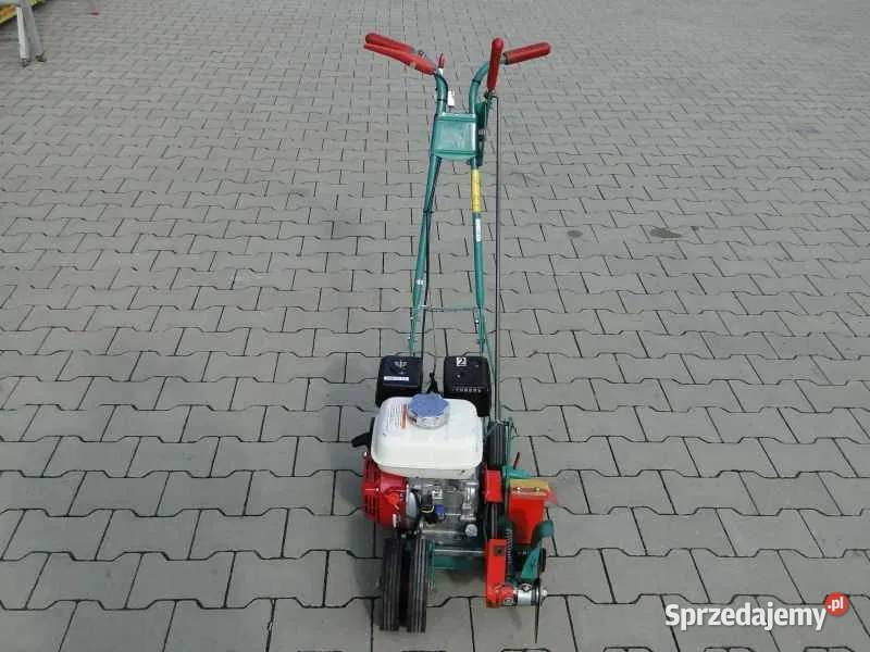 KRAWĘDZIARKA do trawy obrzeży WYCINARKA DARNI Łętownia