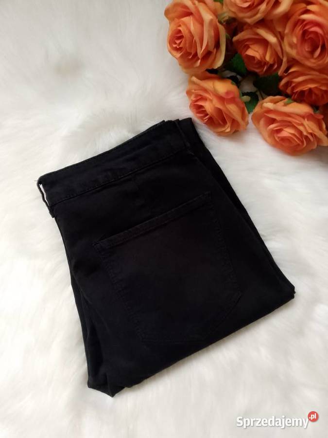 Czarne wąskie spodnie skinny ML Sinsay sprzedam