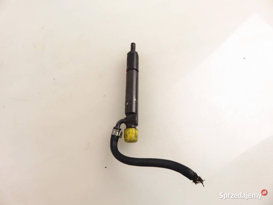 WTRYSKIWACZ DEUTZ BF4M1013EC 02112640 0432191377 osobowe