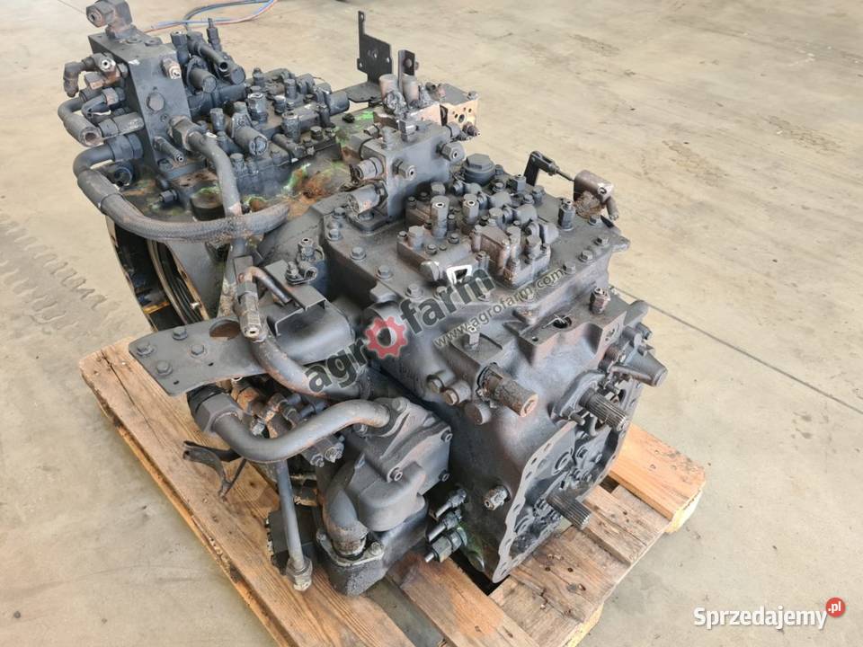 Skrzynia biegów most tylny John Deere 5125R Byków sprzedam