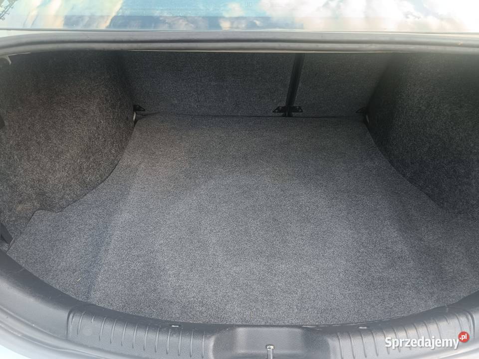 2006r18BSwiezo sprowadzonyRejsstracja Bogata centralny zamek świętokrzyskie Skrzelczyce