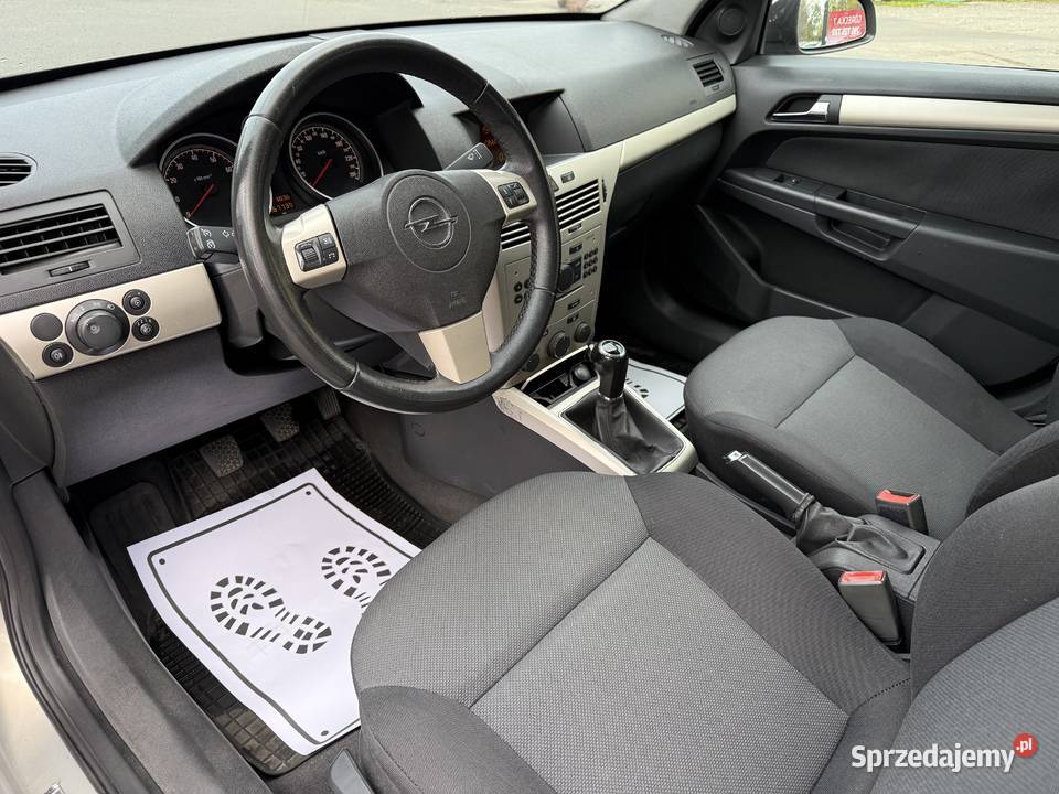 Opel Astra H 2007 14 Benzyna Klima Elektryka klimatyzacja Poznań