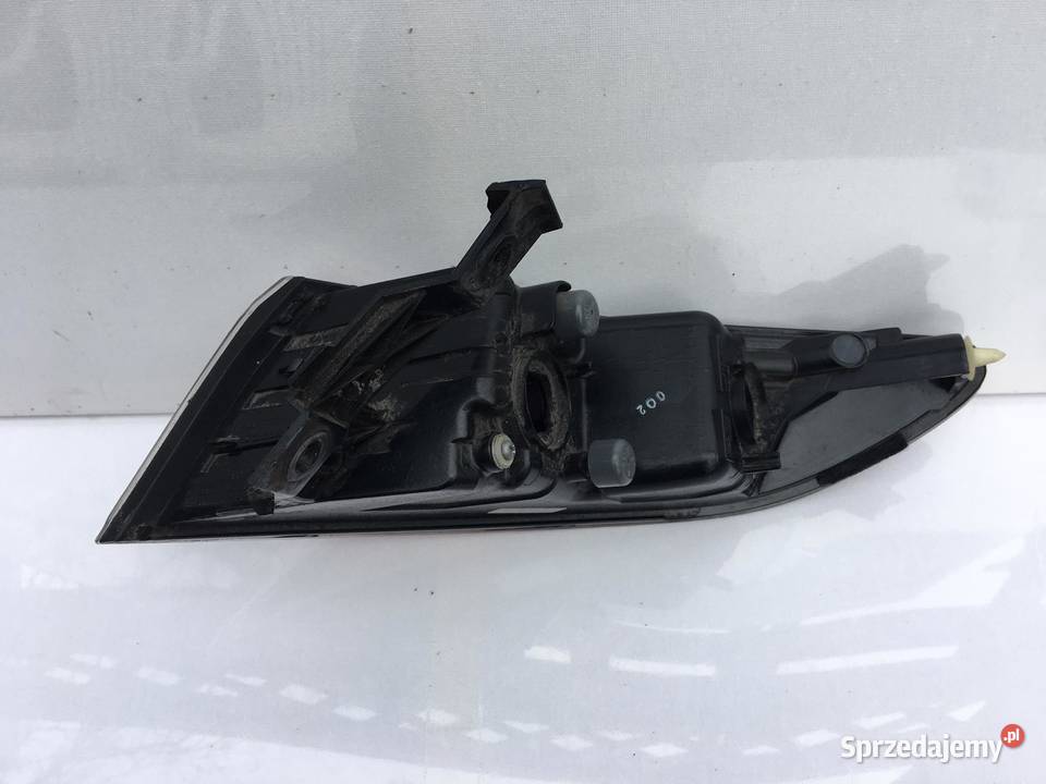 HONDA CIVIC 7 UFO LEWA LAMPA TYŁ Lampy tylne Ostroróg