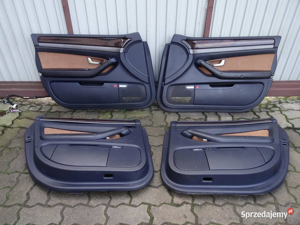 AUDI A8 D3 0305 TAPICERKA BOCZKI DRZWI osobowe Przemęt
