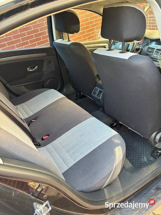 Sprzedam samochód Reno Laguna 110KM