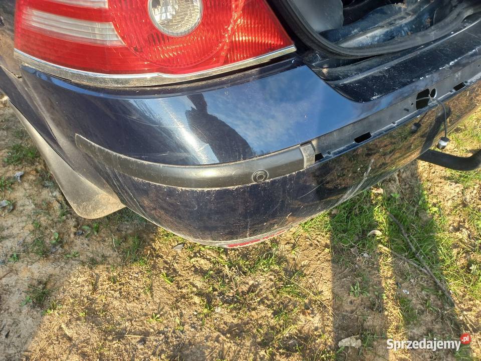 Lampa prawa lewa tył zderzak tył drzwi prawy tył Iwanowice Dworskie