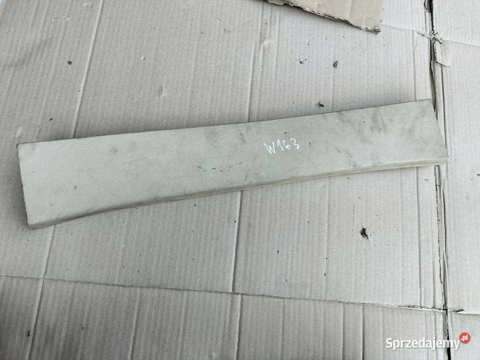 Mercedes ML W163 LISTWA PODSUFITKI A1636900025 Kamień-Kolonia