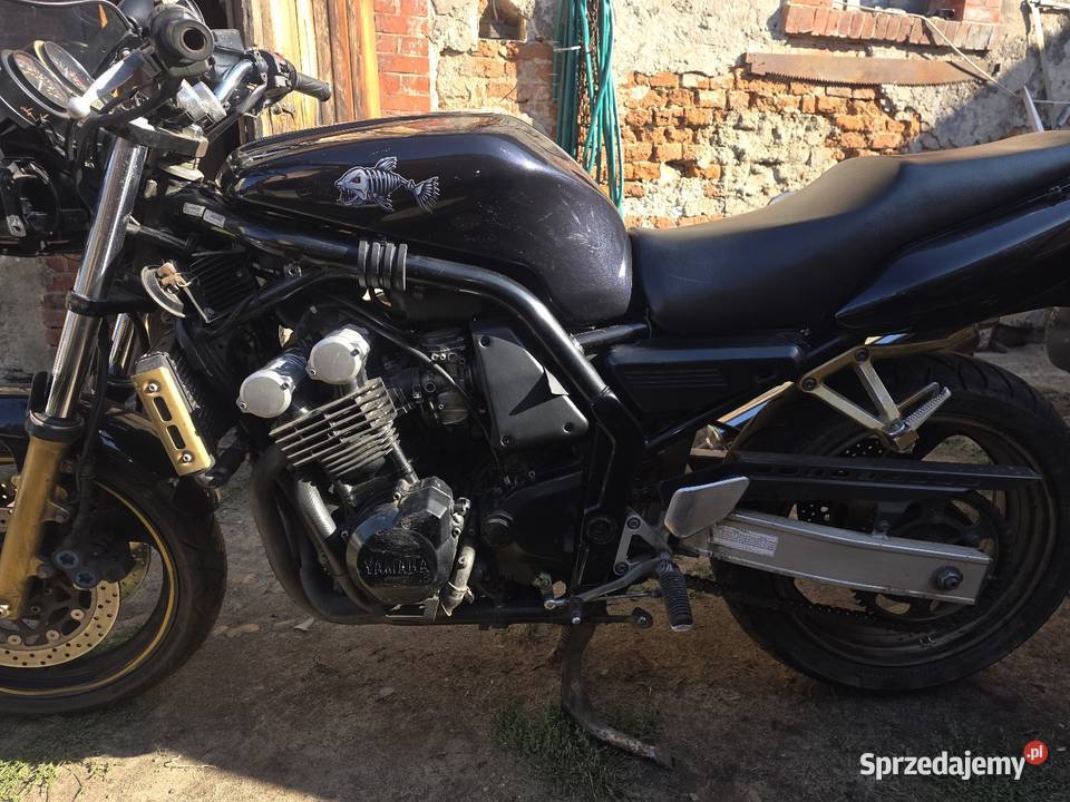 Sprzedam zamienię Yamaha FZS 59900 Na crossa min nieuszkodzony Nysa