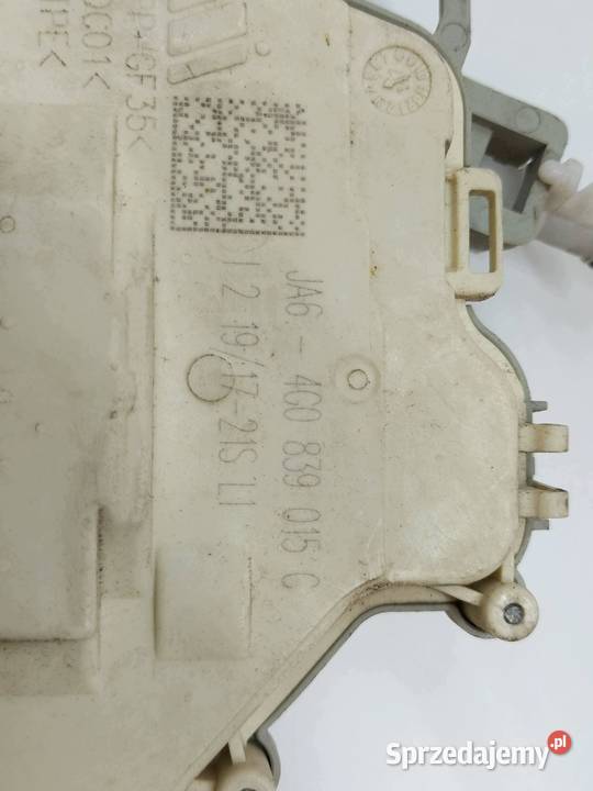 ZAMEK DRZWI TYŁ LEWY 4G0839015C Audi Q7 II