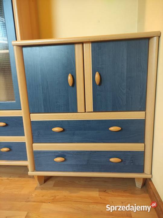Sprzedam zestaw drewnianych mebli młodzieżowych Meble do sypialni Nowy Targ