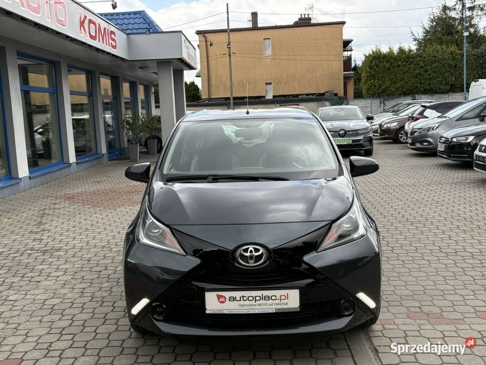 Toyota Aygo Rezerwacja II 2014 szary śląskie Tarnowskie Góry
