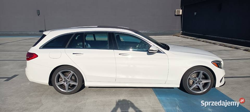 Mercedes C300 AMG line 4x4 49300 245 szyberdach