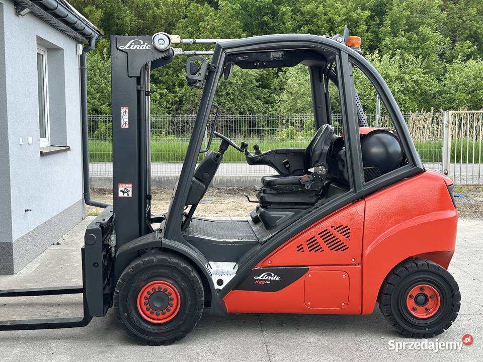 Wózek widłowy Linde H25T02 Evo Triplex 47m 4