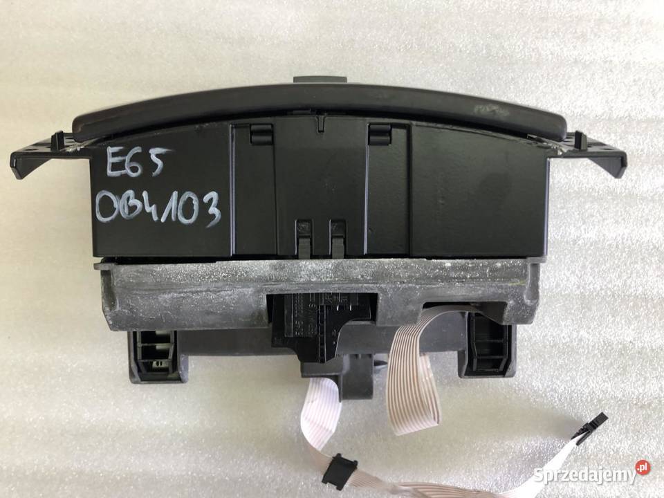 SCHOWEK KONSOLI RADIA TELEFONU 8261060 BMW E65 wielkopolskie