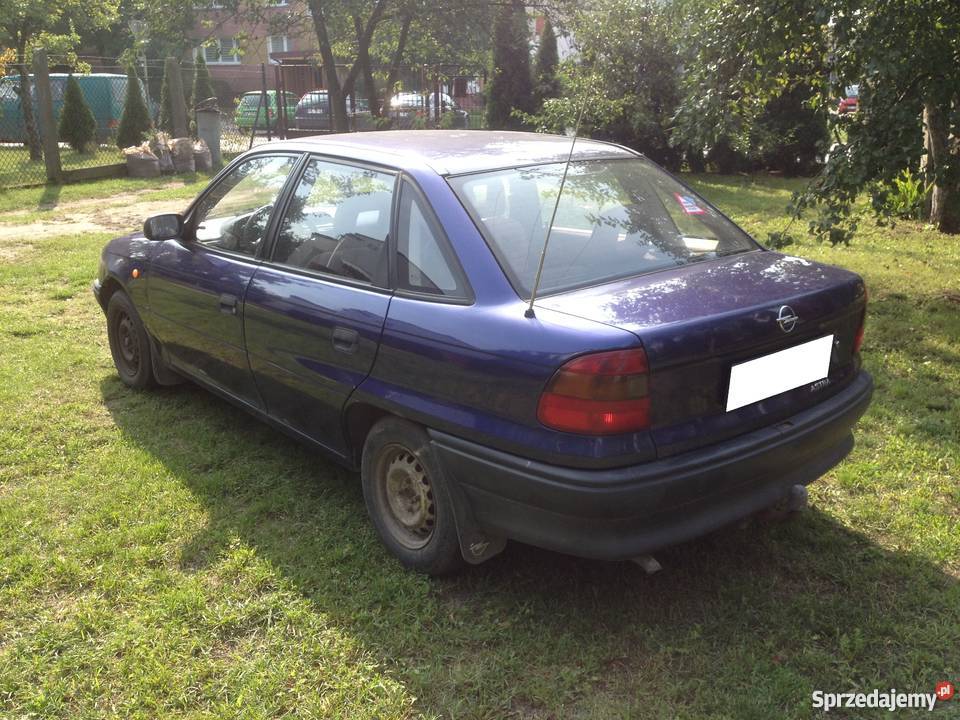 OKAZJA Opel Astra F Sedan 14 8V LPG z 1999rLPG