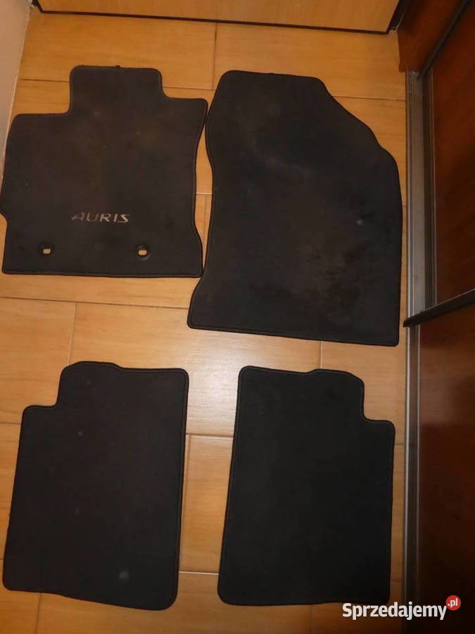 Oryginalne dywaniki Toyota Auris Kraków