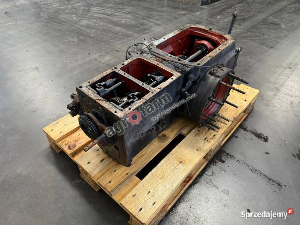 Skrzynia biegów z tylnym mostem Fiat 8090 Byków