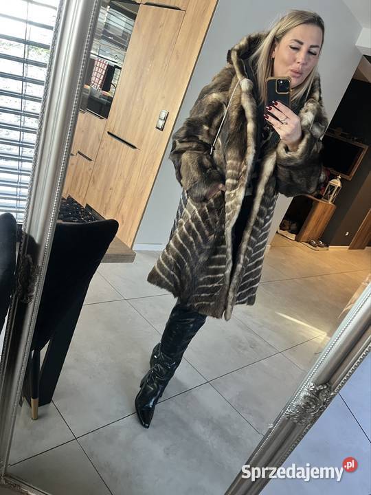 Sprzedam w stanie idealnym futro z wilka LXL Kraków