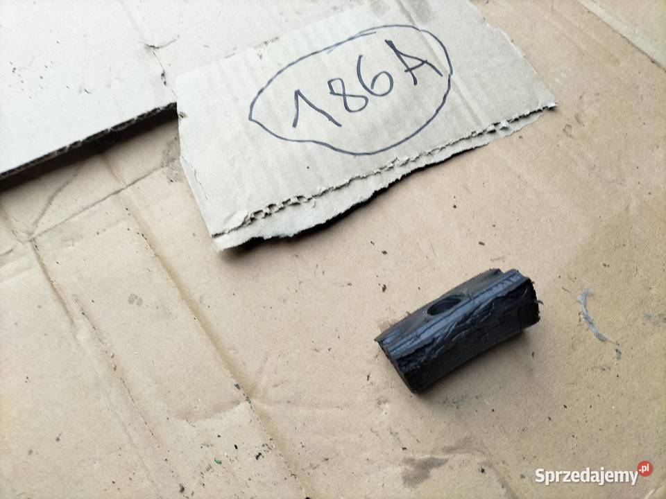 AUDI 80 B4 80B4 USZCZELKA ODBÓJ KLAPY MASKI Kamień-Kolonia