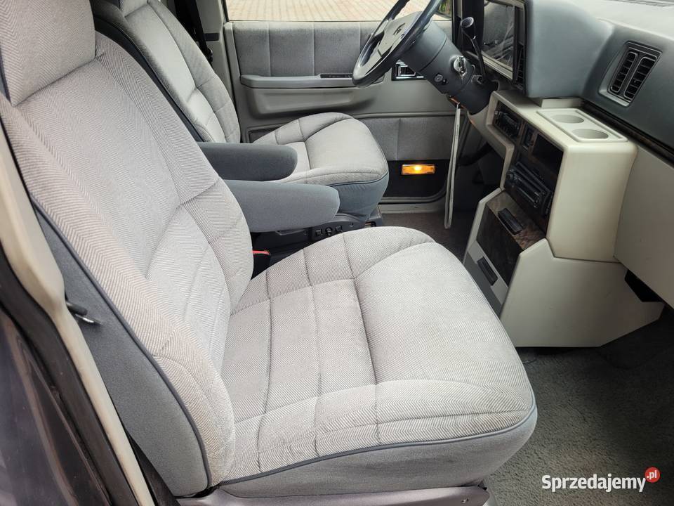 Chrysler Voyager Bj 1991 30 V6 140 Opole