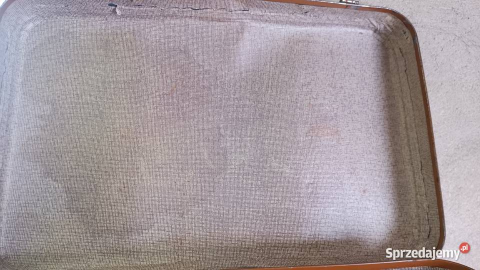 PRL walizka zabytek metalowa lata 50 Antyki Środa Wielkopolska