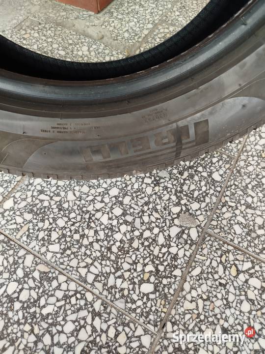 Opony zimowe Pirelli Scorpion 2355519 sprzedam