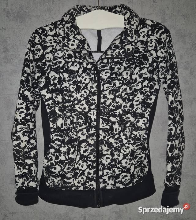 Bluza damska kwiaty Lululemon cozy czerń i biel Moda i Styl łódzkie Łódź