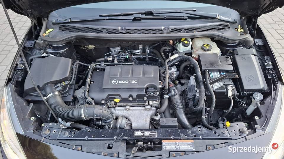 OPEL ASTRA J 14 TURBO stan sprowadzony manualna Jarosław