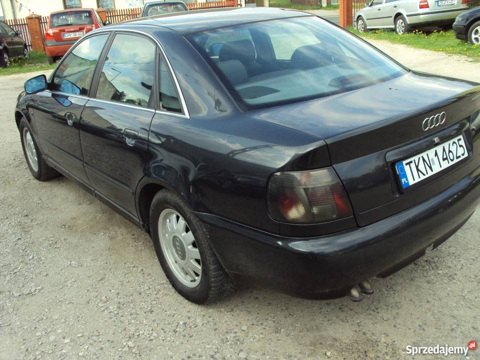 Audi A4 granatowy centralny zamek Końskie