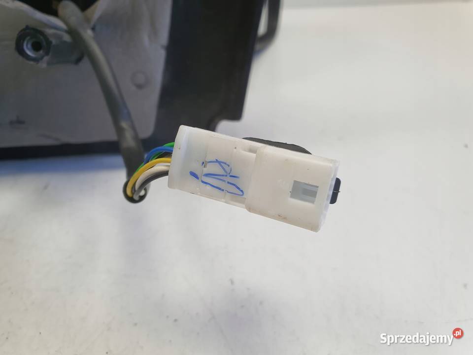 LUSTERKO PRAWE PASAŻERA Dacia Lodgy elektryczne Rudka