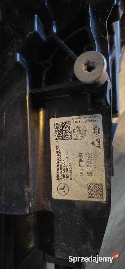 MERCEDES EQA EQB FULL LED LAMPA LEWA A2439060700 Pielgrzymka