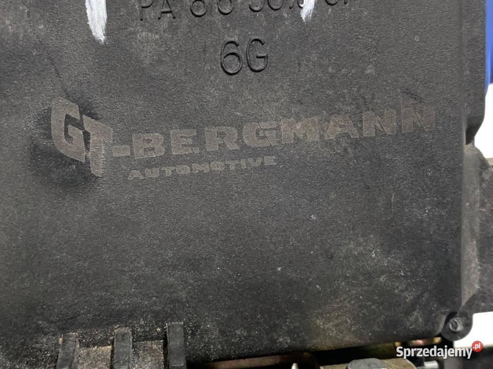 ZAMEK DRZWI PRAWY TYŁ VW TOURAN Minivan 0310