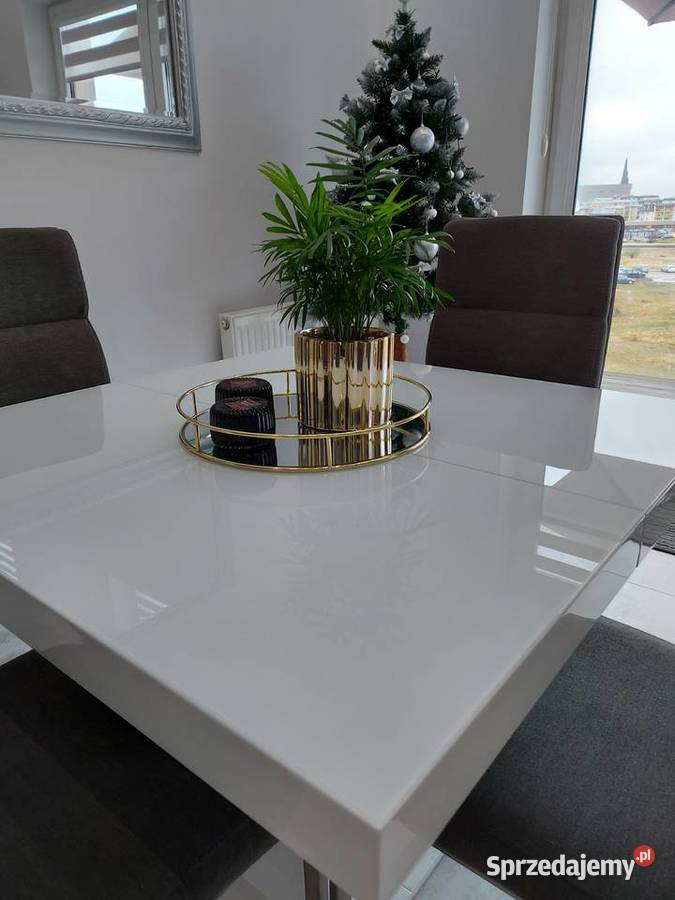 Sprzedam stół rozkładany 90x90