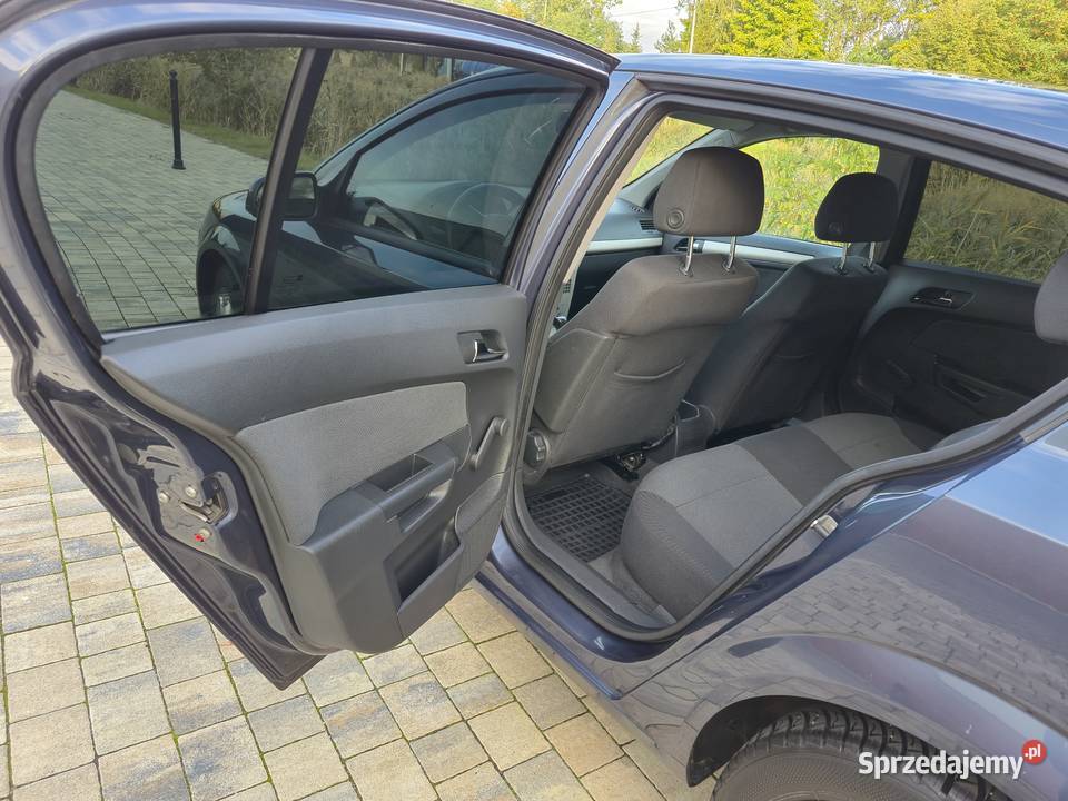 Opel Astra H liftMega stanOryginalny lakierZero Astra łódzkie Radomsko