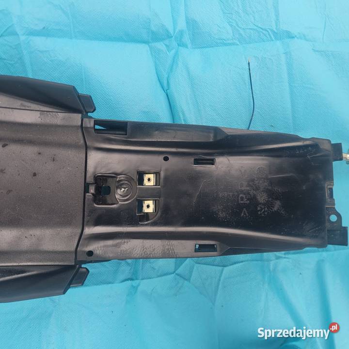 Mt 07 Yamaha nadkole osłona akumulatora abs sprzedam
