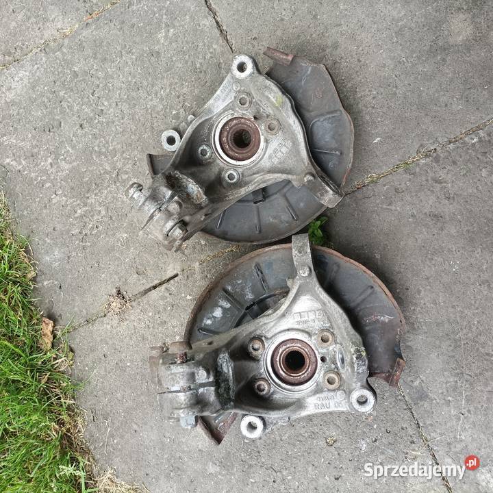 VW Passat B7 zwrotnica piasta przód prawa lewa Zawieszenie i układ kierowniczy Skoczów