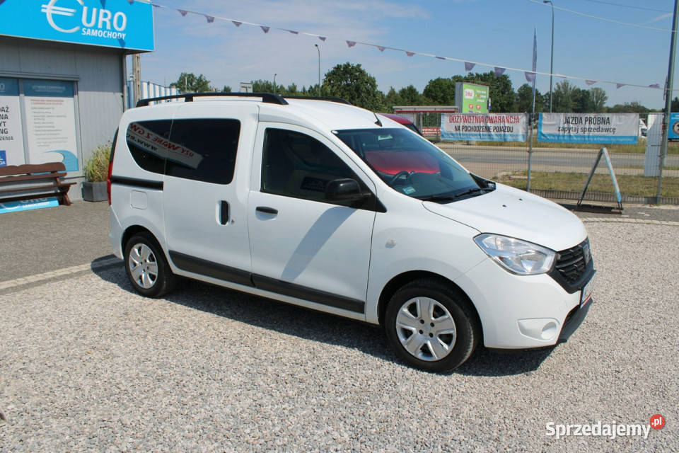Dacia Dokker 15LAUREATE Netto 31626 PLN Fvat Warszawa