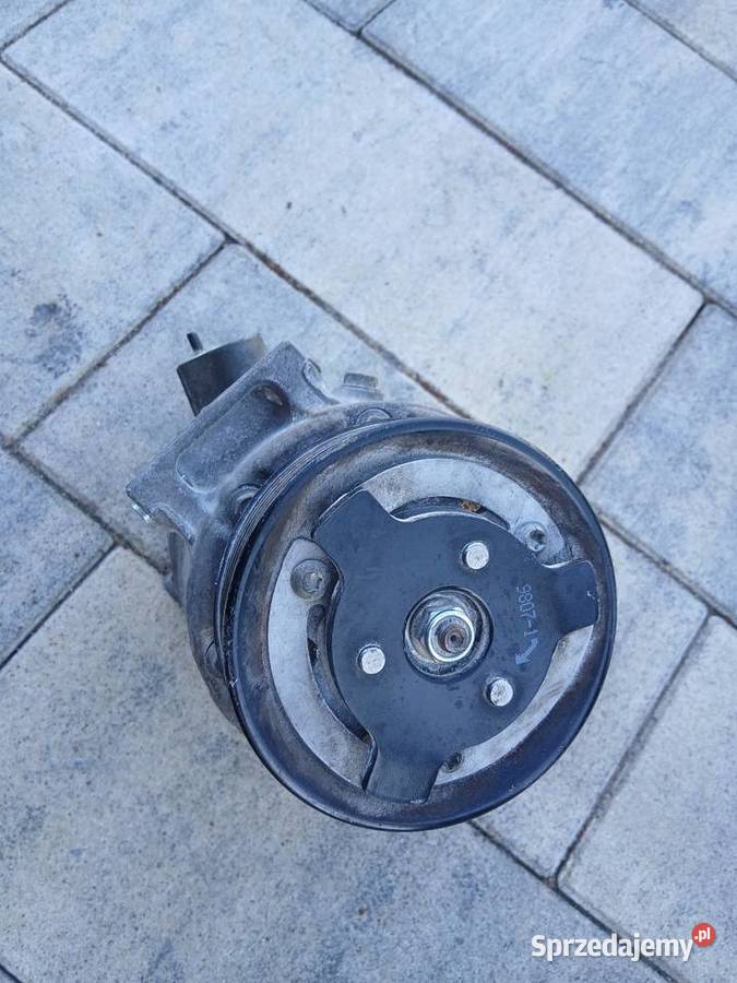 Sprzedam sprężarke vw tourona 1 19 tdi 2010 r osobowe sprzedam