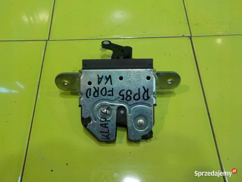 FORD KA MK2 II 09r 3D zamek klapy tyl MANUALNY Zamki, wkładki i kluczyki Suków