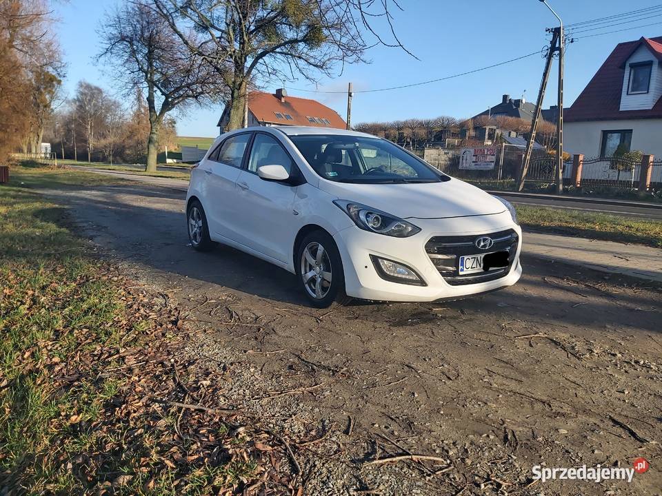 Hyundai i30 lift hatchback 2016 16 crdi 2 Rok produkcji 2016 Żnin
