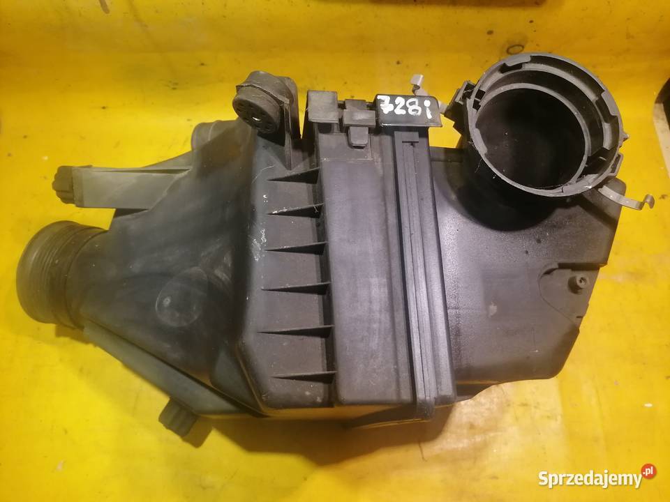 obudowa filtra powietrza 1436685 BMW 728i E38 Piotrków Trybunalski