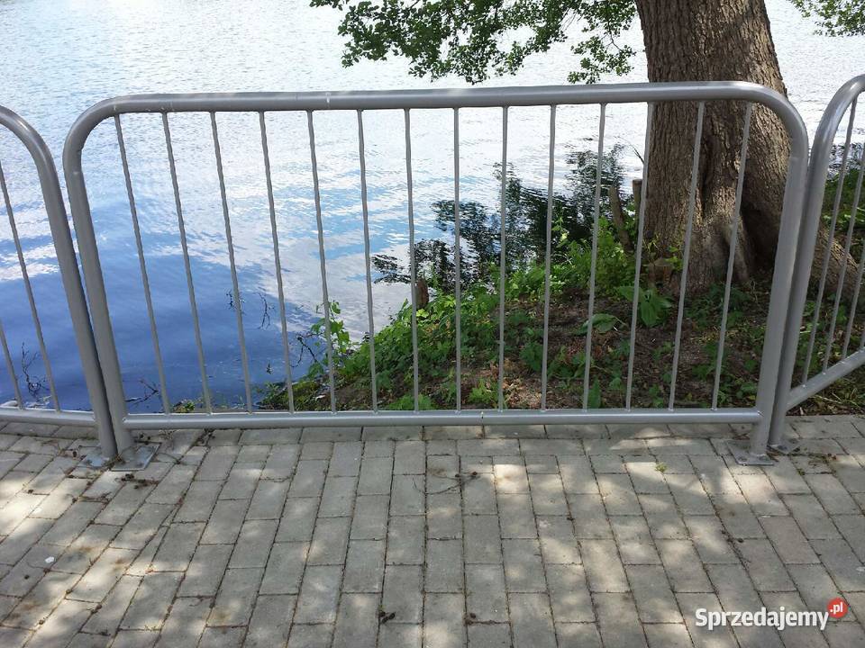 Przykręcana bariera chodnikowa U11a z pionowymi Szczecin