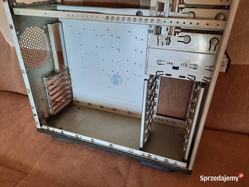 Obudowa Chieftec Poznań sprzedam